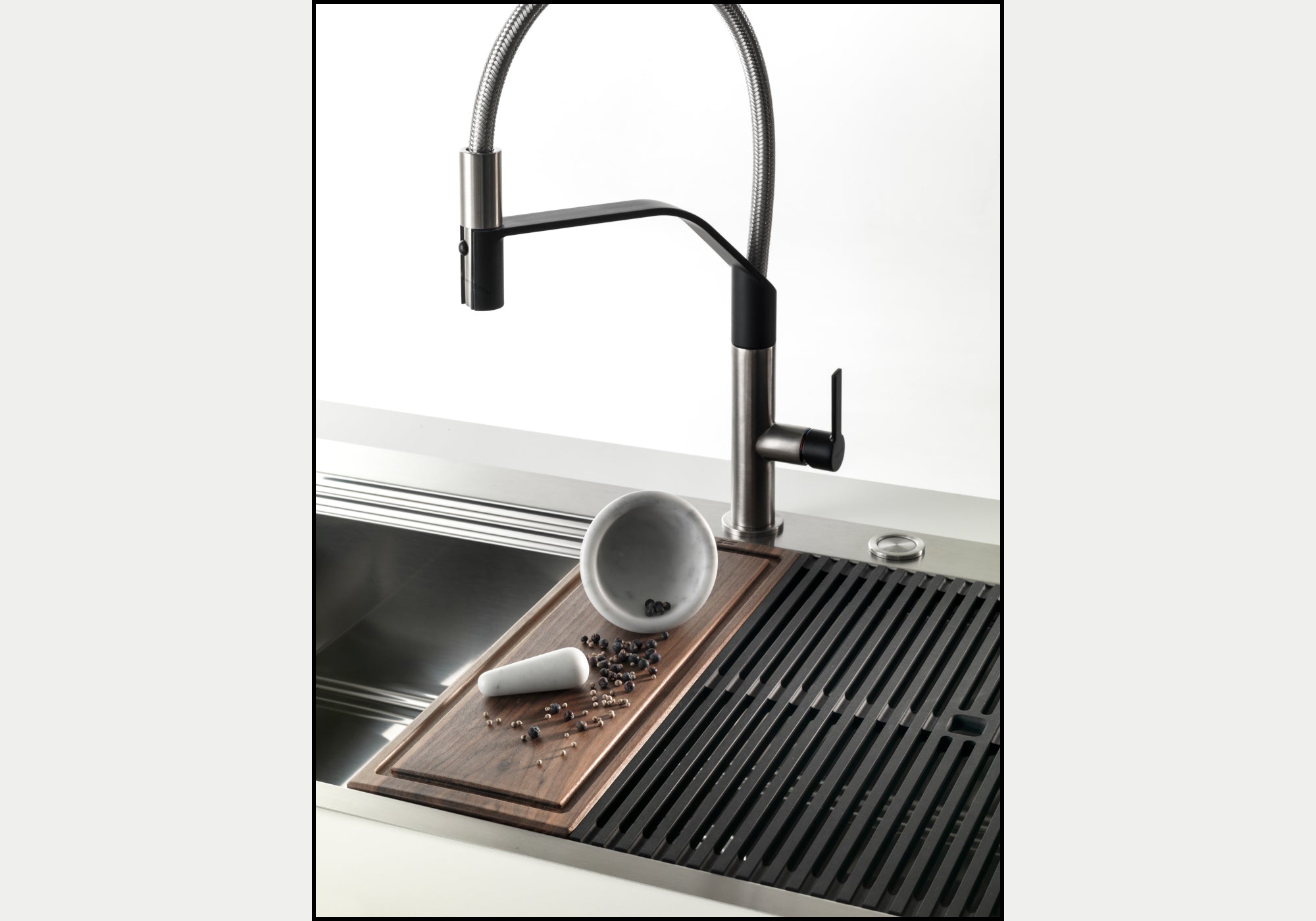 Foster Milanello 1031 050