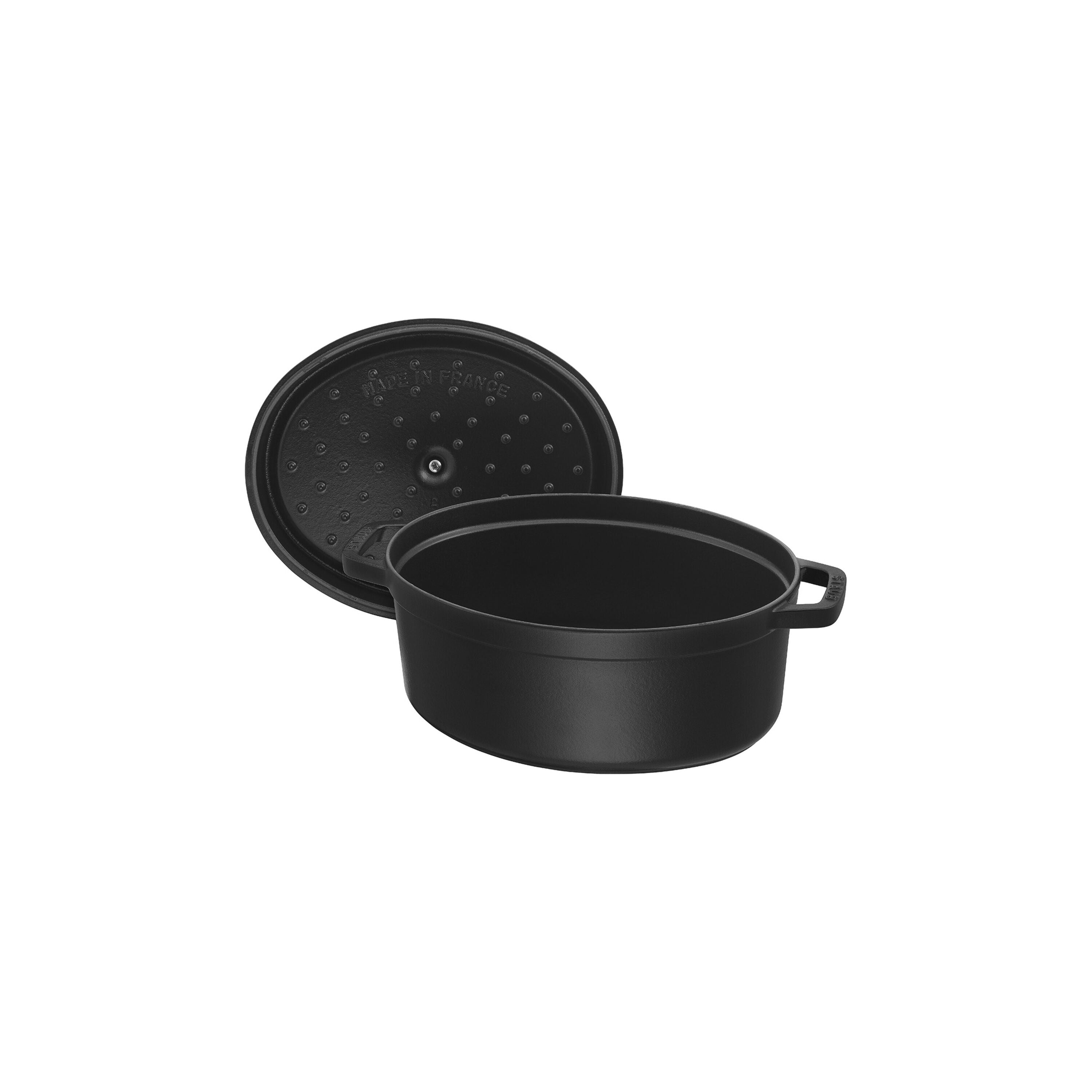 Staub Cocotte | oval | cast iron